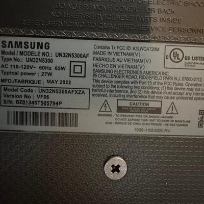 Samsung 32” Smart TV