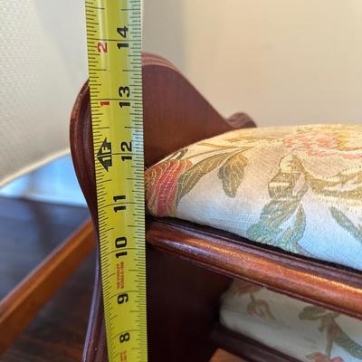 Pulaski Upholstered Wooden Step Stool / Bed Steps