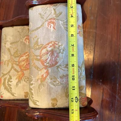 Pulaski Upholstered Wooden Step Stool / Bed Steps