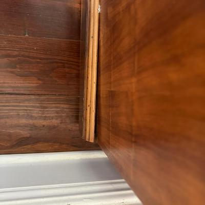 Roos “Sweetheart” Cedar Chest