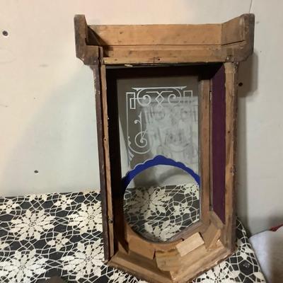 Sale Photo Thumbnail #200: This is a great parts piece.  It is non working vintage wall hanging clock.