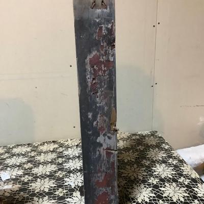 Sale Photo Thumbnail #177: This is a great vintage large wood corbel.