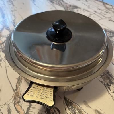 New Vintage Electric Skillet