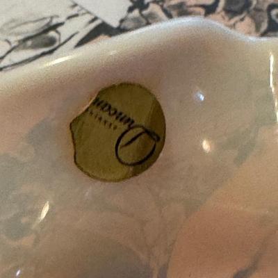 Vintage Bowls Fenton & More