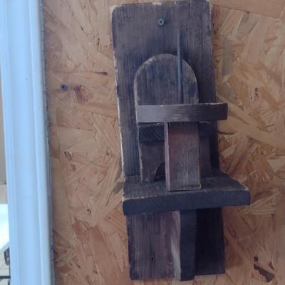 Wooden Squirrel Feeder