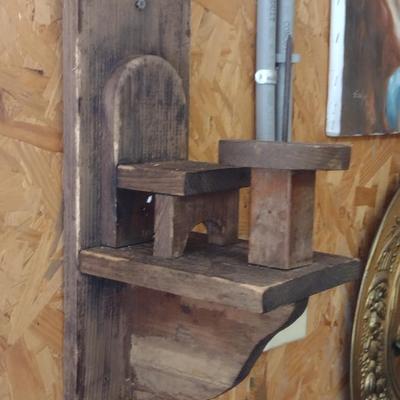 Wooden Squirrel Feeder