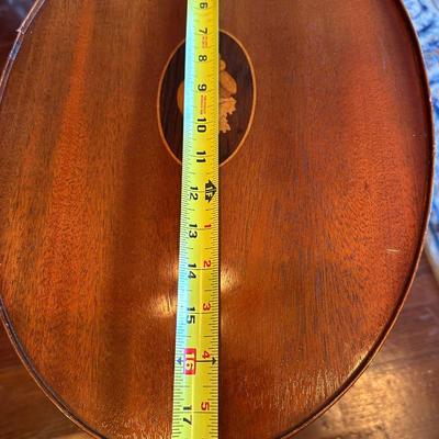 Vintage Baker Furniture Mahogany Wood Shell Inlay Side Table