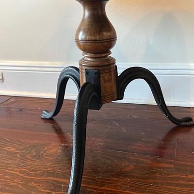 Thomasville Furniture Cloverleaf Top Cast Iron Table