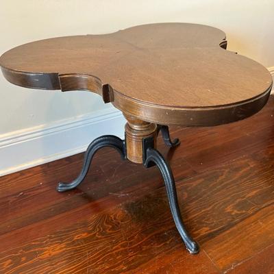 Thomasville Furniture Cloverleaf Top Cast Iron Table
