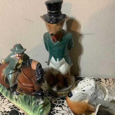 Sale Photo Thumbnail #378: You get Benjamin Franklin, Fox, Hunting Dog, Solder on Horse.  The soldier is missing sword.