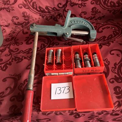 Pacific Power C reloading press and dies