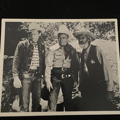 VINTAGE PHOTOS OF POPULAR WESTERN ACTORS