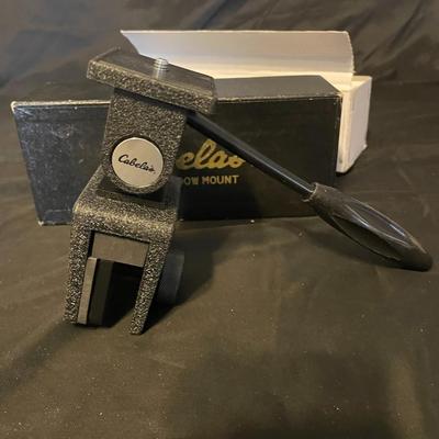 CABELA'S CAR WINDOW MOUNT