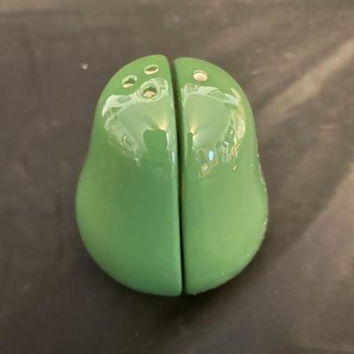 A COLLECTION OF SALT AND PEPPER SHAKERS