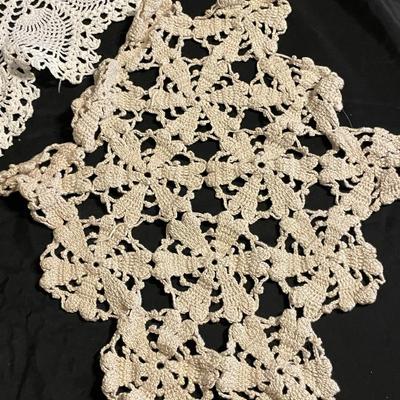 A COLLECTION OF SALT AND PEPPER SHAKERS