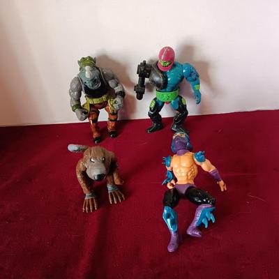 1990'S TEENAGE MUTANT NINJA TURTLES FIGURES