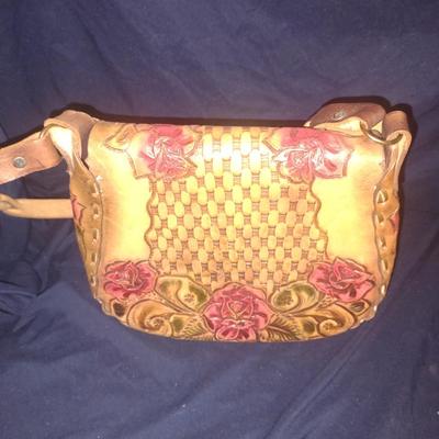 HAND TOOLED LEATHER PURSE