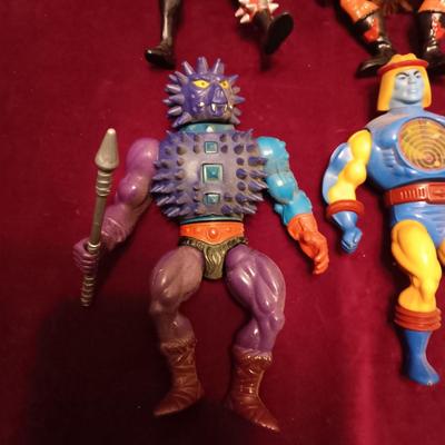 VINTAGE MASTERS OF THE UNIVERSE ACTION FIGURES