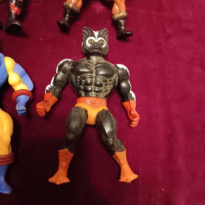 VINTAGE MASTERS OF THE UNIVERSE ACTION FIGURES