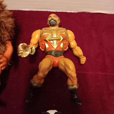 VINTAGE MASTERS OF THE UNIVERSE ACTION FIGURES