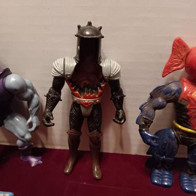 VINTAGE MASTERS OF THE UNIVERSE ACTION FIGURES