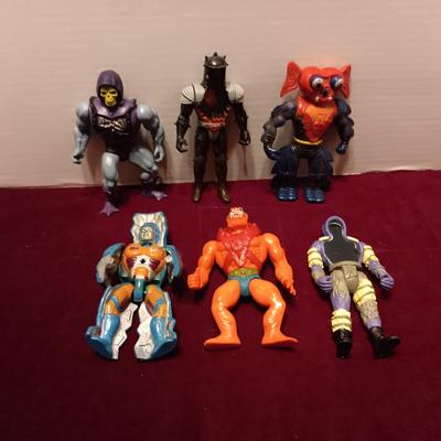 VINTAGE MASTERS OF THE UNIVERSE ACTION FIGURES