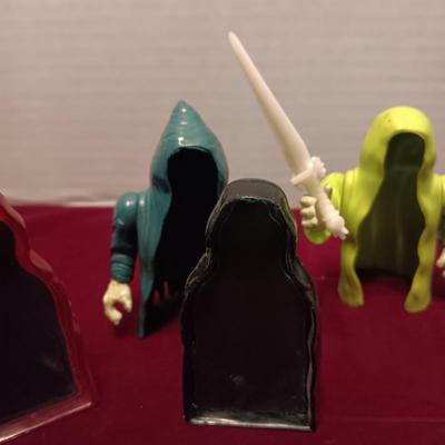 4 SUPER NATURALS SPOOKS TONKA GHOSTLINGS