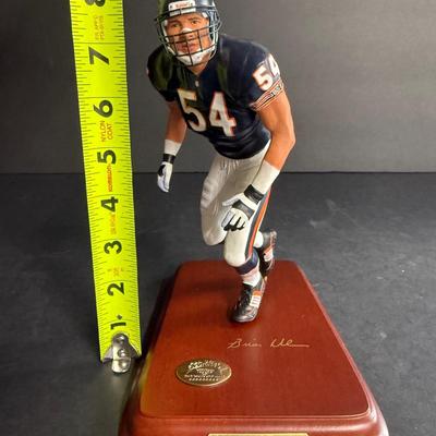 Danbury Mint - Brian Urlacher Figurine