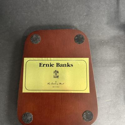Danbury Mint - Ernie Banks Figurine