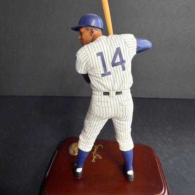 Danbury Mint - Ernie Banks Figurine