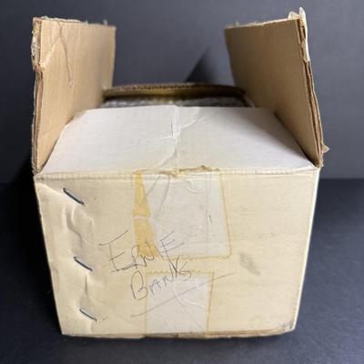 Danbury Mint - Ernie Banks Figurine