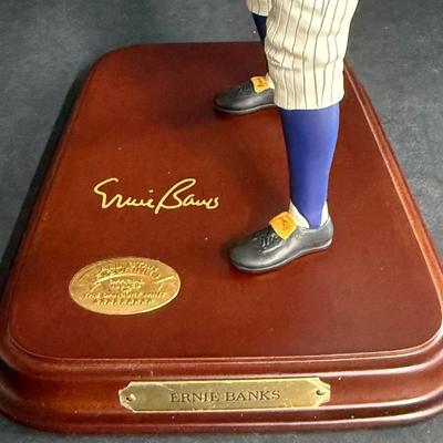 Danbury Mint - Ernie Banks Figurine