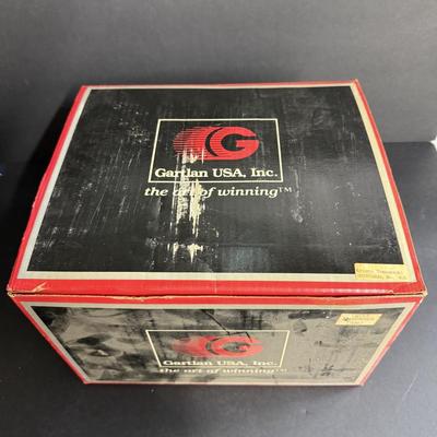 Kristi Yamaguchi autograph Figurine -#400/950