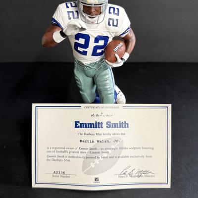 Danbury Mint - Emmitt Smith Figurine