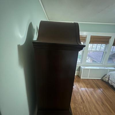 Thomasville Highboy Dresser (B3-RG)