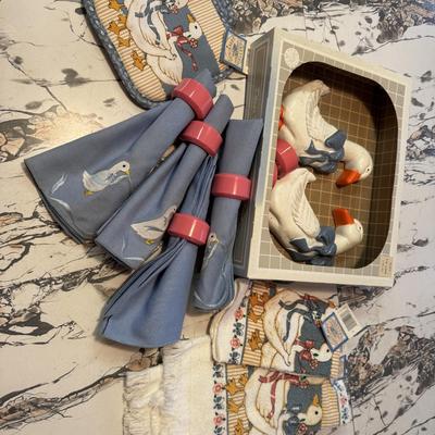 New Vintage Geese DecoSet