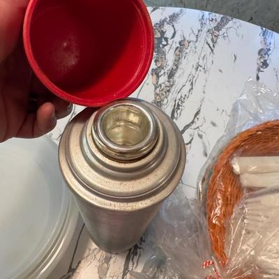 Vintage Kitchen Lot 179