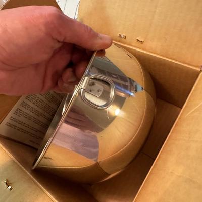 Brand New Stainless Mixing Bowl Set