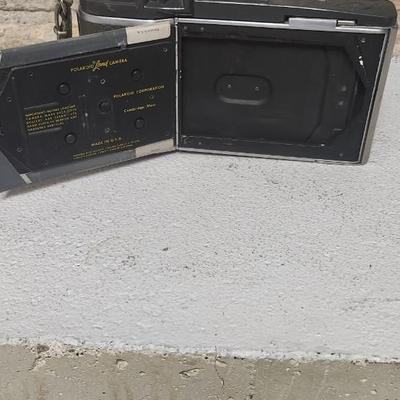 Sale Photo Thumbnail #497: Polaroid land camera 150. Fits medium flat rate box