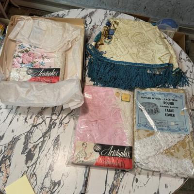 Vintage Round Tablecloths