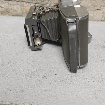 Sale Photo Thumbnail #512: Polaroid J66. Fits medium flat rate box