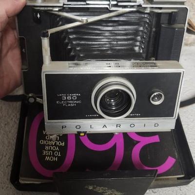Sale Photo Thumbnail #589: Polaroid 360 with booklet. Fits medium flat rate box