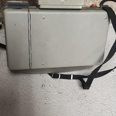 Sale Photo Thumbnail #598: Polaroid 420 with booklet. Fit medium flat rate box