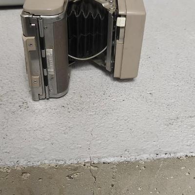 Sale Photo Thumbnail #603: Polaroid cameras. Three -J33 Model 80 and 103. Fits large flat rate box...medium is too snug to feel comfortable shipping them.