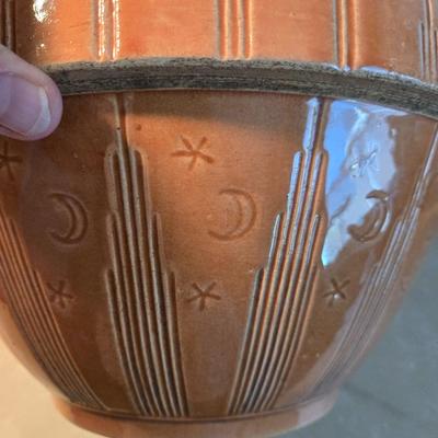 Sale Photo Thumbnail #5: Vintage 1930's Watt Pottery bowl  Good color.  No cracks.  Very old small chip on rim. shown in photo