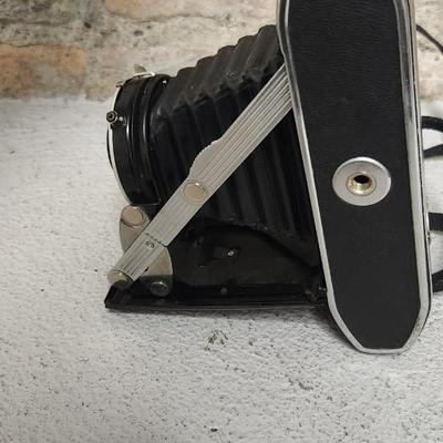 Sale Photo Thumbnail #628: Kodak Tourist II. Fits medium flat rate box