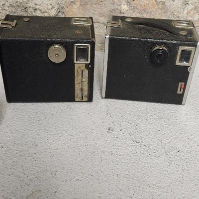 Sale Photo Thumbnail #653: 3 Ansco cameras. Fits medium flat rate box