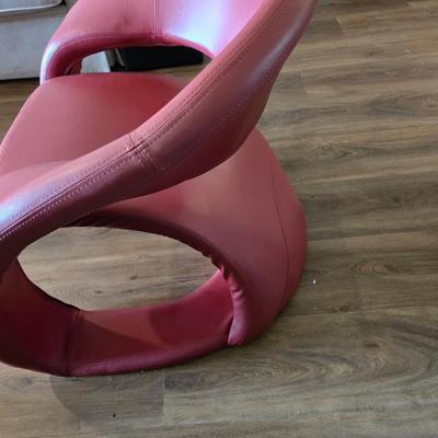 Sale Photo Thumbnail #58: Light red/Rose colored funky style chair by CHEERS.  Comfortable
