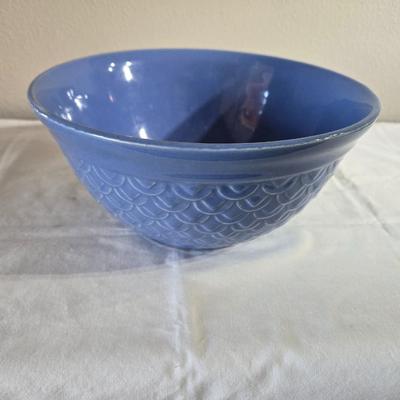 Sale Photo Thumbnail #72: Nice bowl.Wear consistent with age.  No chips or cracks