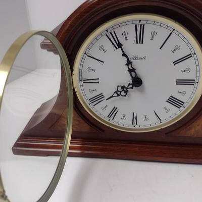 Vintage Hermle Battery Operated Wood Case Mantle Clock